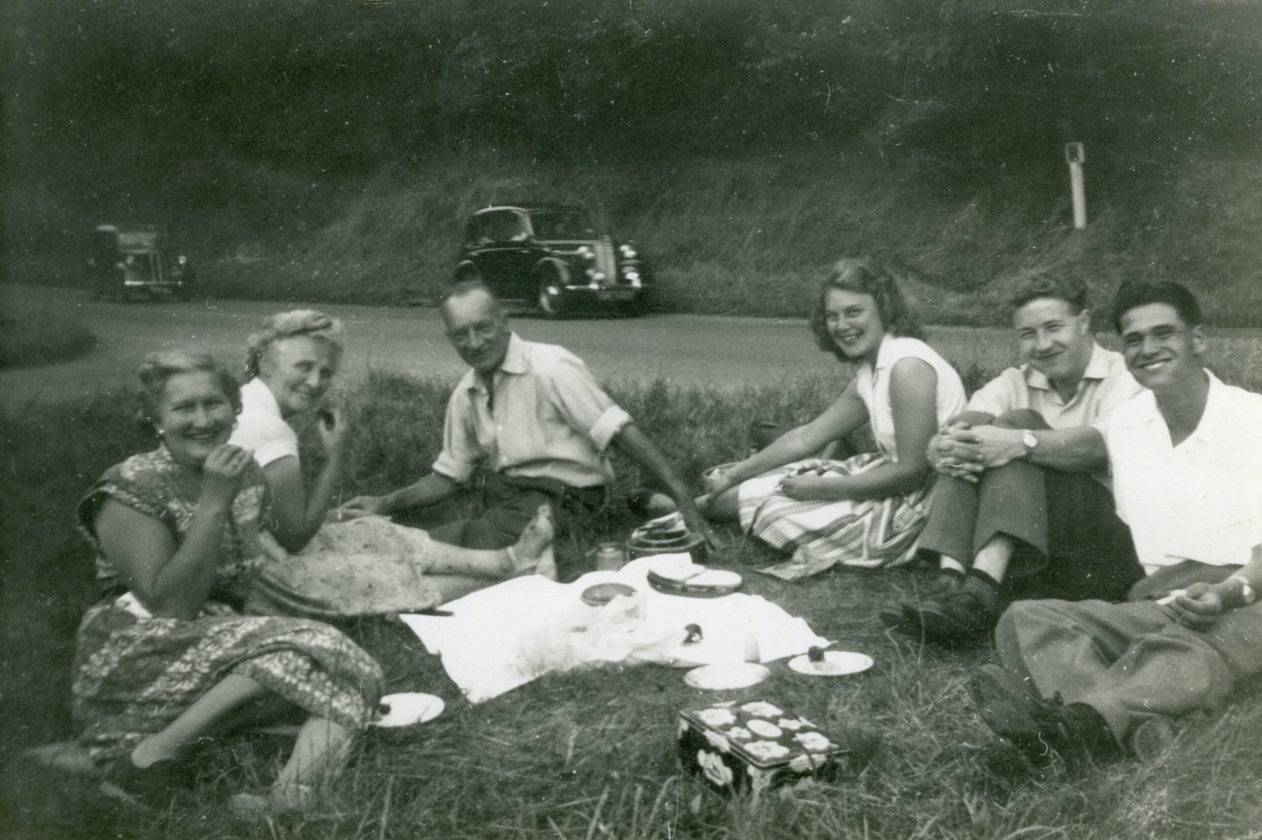 Image from the 1960's of people having a picnic